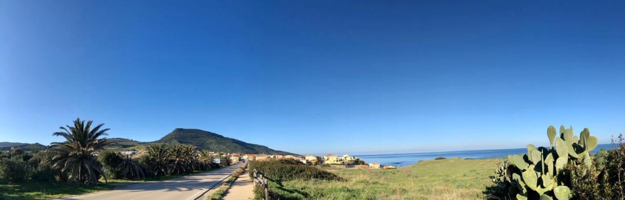 Apartment Tramonto Sea-Front Valledoria  Exterior photo