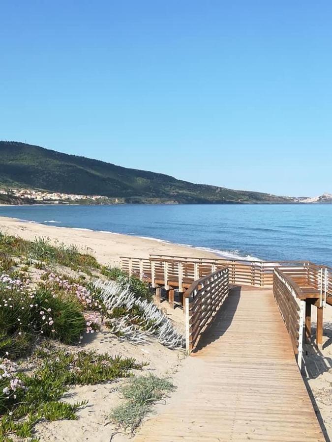 Apartment Tramonto Sea-Front Valledoria  Exterior photo